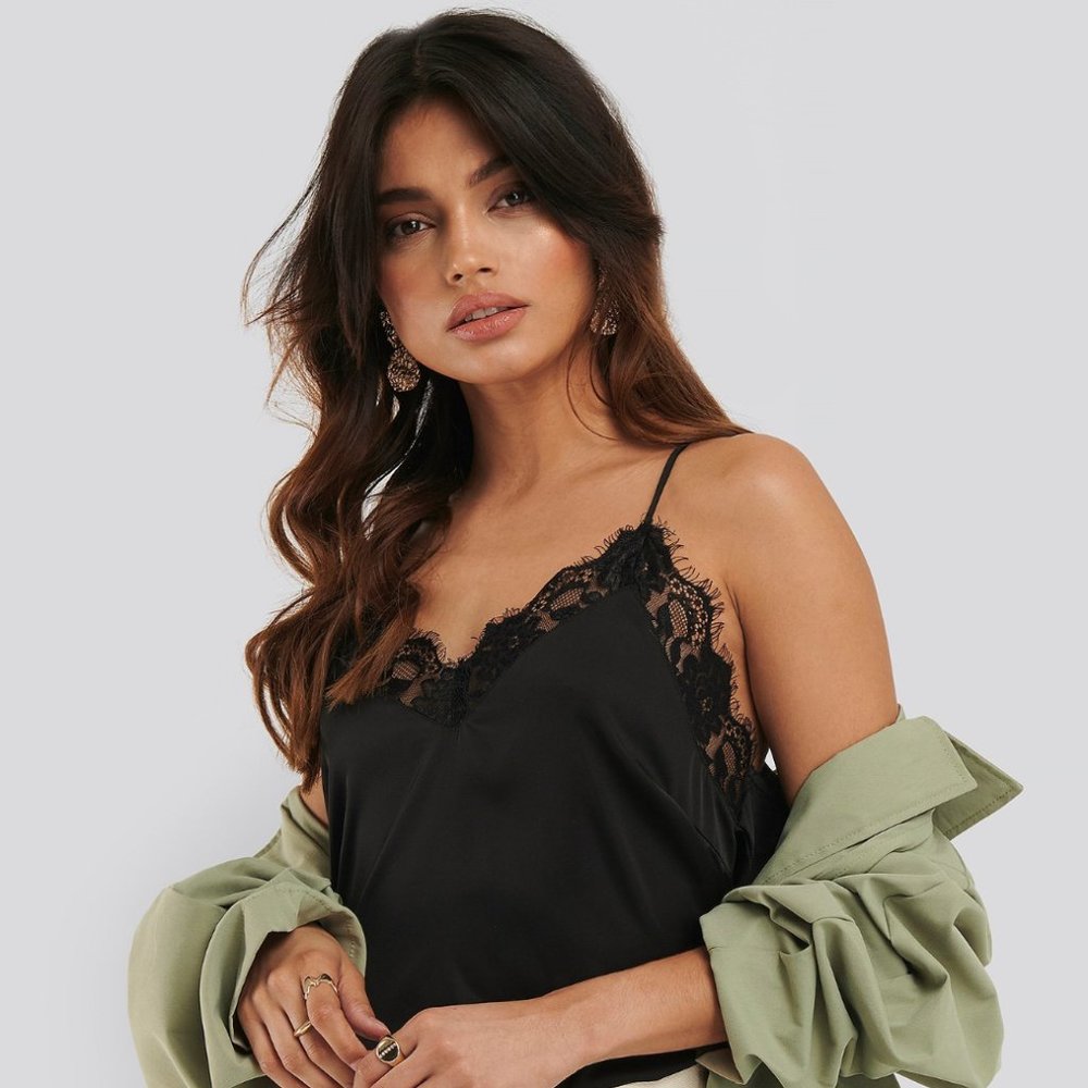 NA-KD | Black Satin Singlet